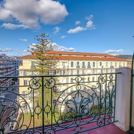 Apartment Maison Bianchi - Avenue Durante - Downtown Floor *